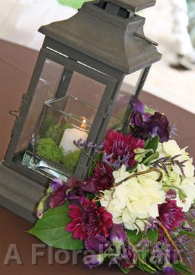 RF0392- Plum and White Aisle and Centerpiece Lantern