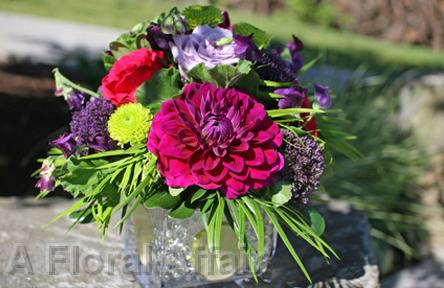 RF0399-Low Purple and Lime Green Centerpiece