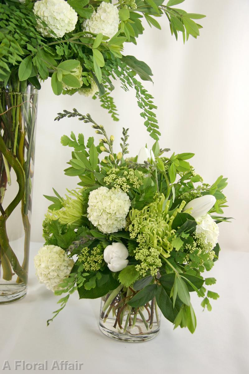 RF0553-Low Natural Green and White Centerpiece