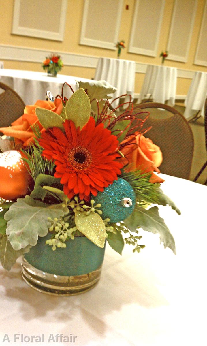 Rust Orange and Red Edgy Holiday Low Centerpieces