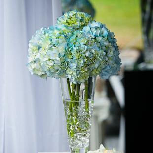 CF0623-Simple Elegant Pool Blue Wedding Arrangement