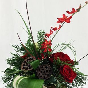 HD1081-Gold and Red Contemporary Centerpiece