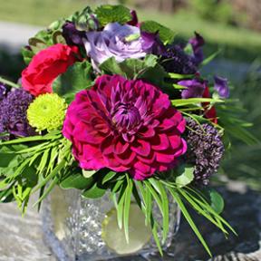 RF0399-Low Purple and Lime Green Centerpiece