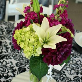 RF0418-Traditional Plum, Grape, Green and White Centerpiece