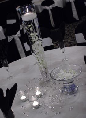 RF0381-Low and Tall White Orchid Centerpieces