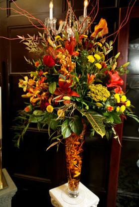 RF0868-Yellow, Rust Orange and Red, Sophisticated Fall Tall Centerpiece