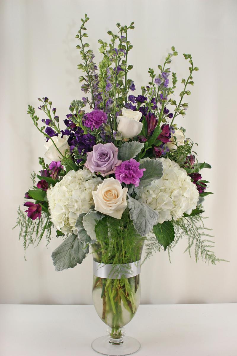 RF1114-White, Purple, and Lavender Chic Garden Tall Centerpiece
