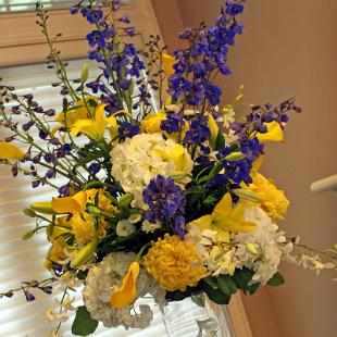 RF1113-Yellow, Blue, and Ivory, Bright Summer Tall Centerpiece
