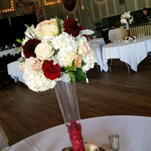 RF1238-Romantic Tall Wedding Centerpiece With Roses and Hydrangea