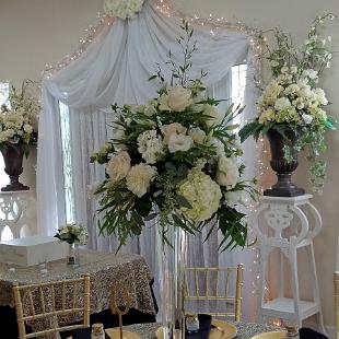 RF1422-Tall Sophisticted White and Green Centerpiece