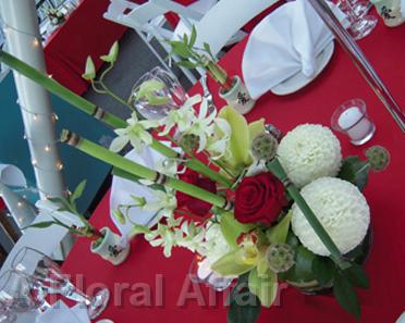 RF0957-Contemporary, Asian, Red, White and Green Centerpiece