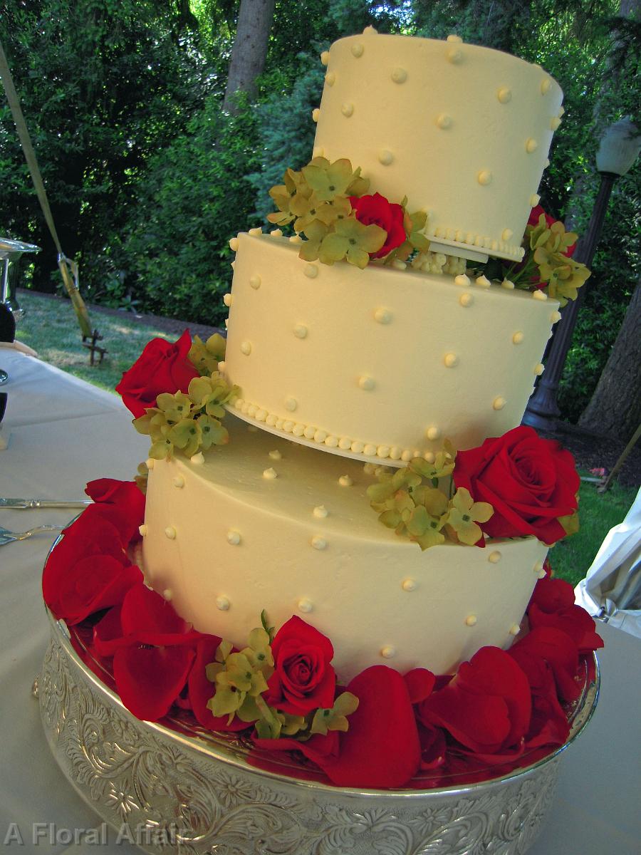 CA0081-Simple Red and Green Wedding Cake Flowers