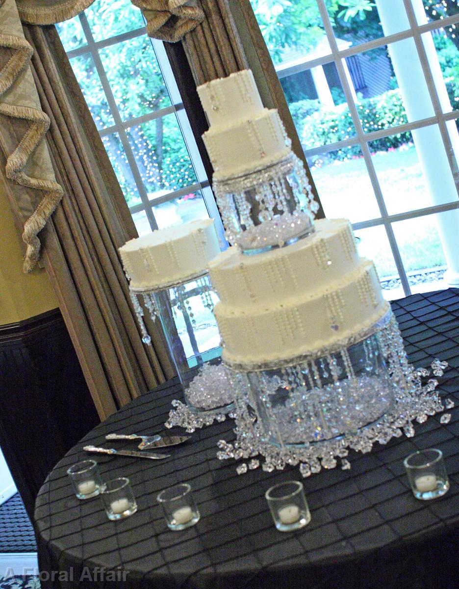 CA0114-Crystal and Glass Wedding Cake Decoration