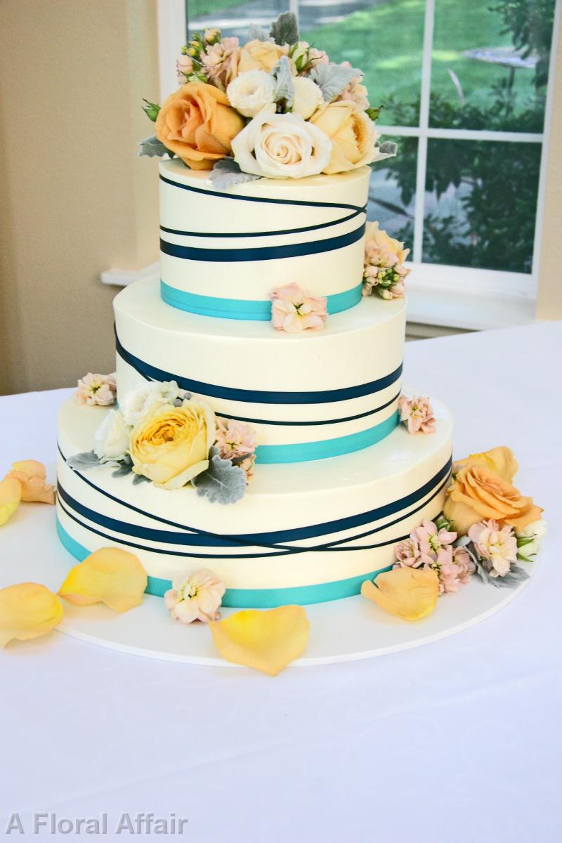 CA0134-Peach and Apricot Cake Floral