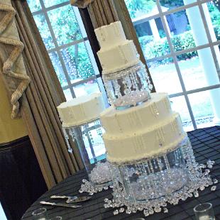 CA0114-Crystal and Glass Wedding Cake Decoration