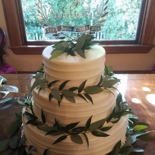 CA0190-Wedding Cake with Greenery