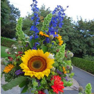 RF0956-Colbalt Blue, Yellow, Red, Purple and Green Summer Fun Tall Centerpiece