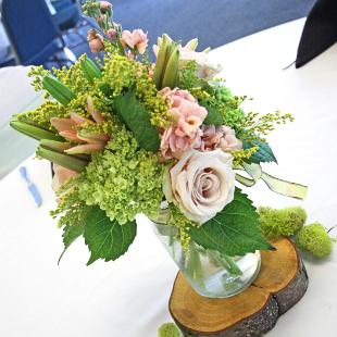 RF0541-Mason jar and Wood Slab Table Setting