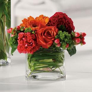 RF0879-Fashionable, Red, Orange, and Green Modern Centerpiece