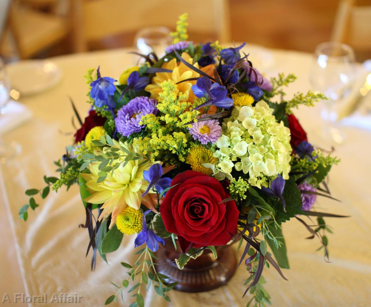 RF0455-Traditional Romantic Mixed Color Centerpiece