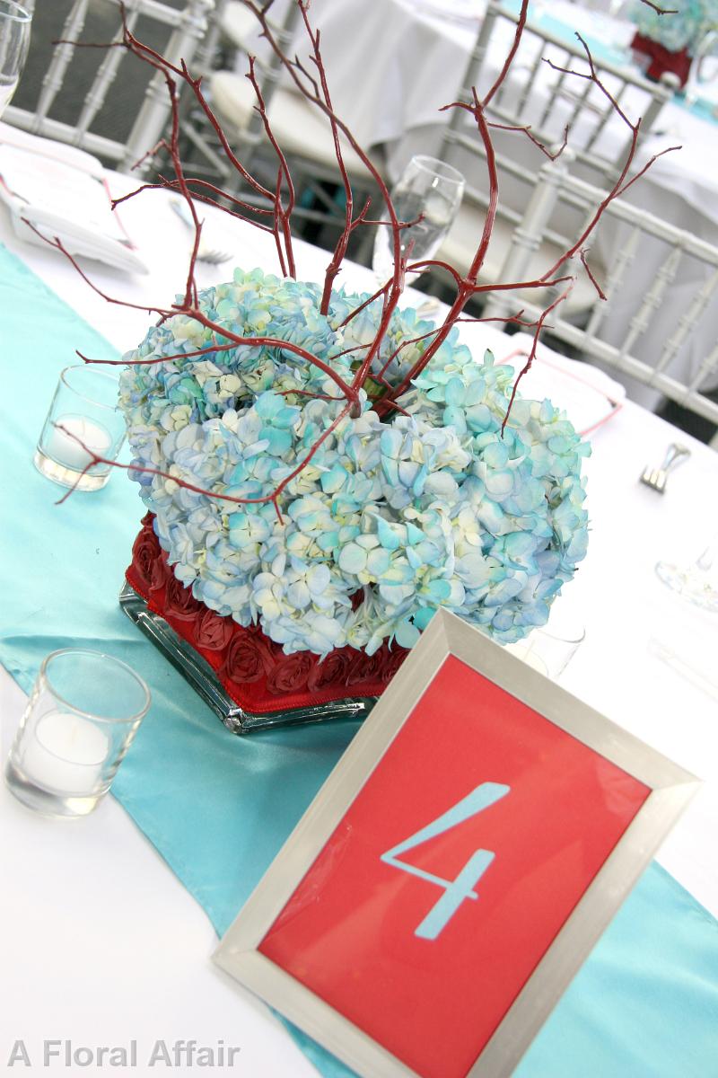 RF0564-Low Red and Pool Blue Centerpiece