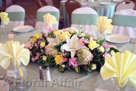 RF0300-Blush Pink and Yellow Head Table Centerpiece