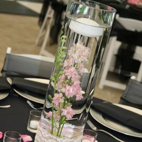 RF0394-Simple Elegant Centerpiece with Lace and Candle