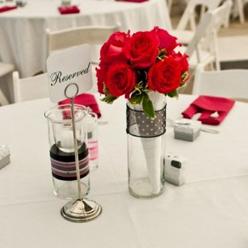 RF0997-Simple, Round, Red Centerpiece