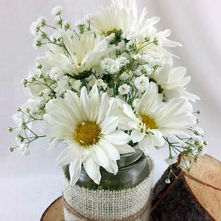 RF1186-Simple White Daisies and Baby's Breath Mason Jar Centerpiece