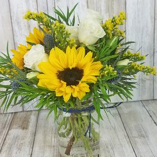 RF1469-Simple Sunflower Mason Jar Arrangement