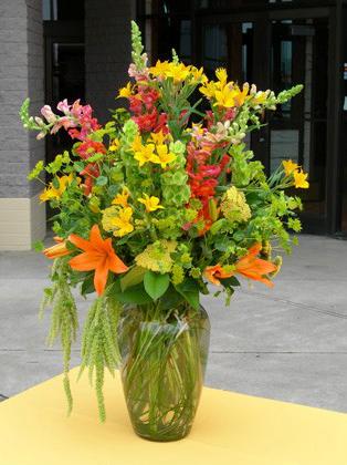 RF0774-Green, Orange, Yellow, adn Pink Classic Tasteful Tall Centerpiece