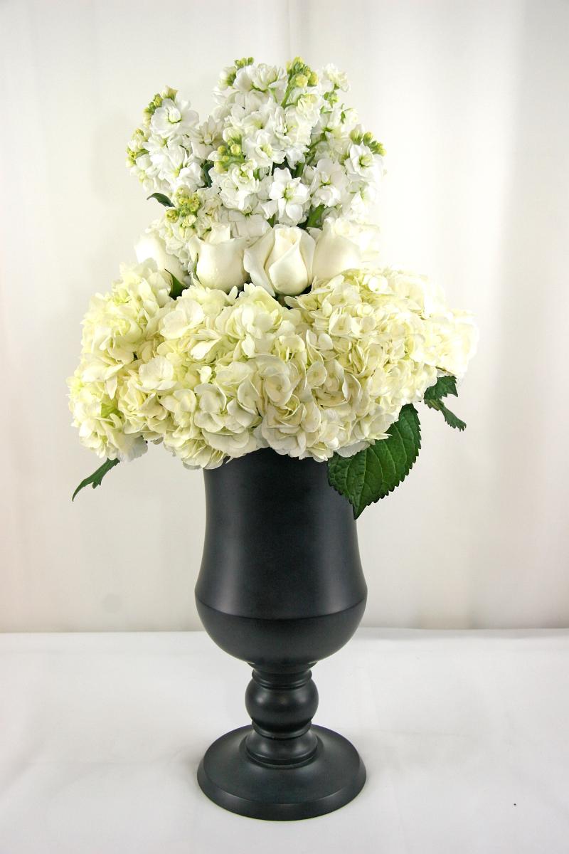 RF1069-White and Black, Stylish Modern Tall Centerpiece