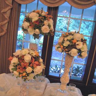 RF0966-Peach, apricot and Ivory Sophisticated Garden Tall Centerpiece with Pearl Accent