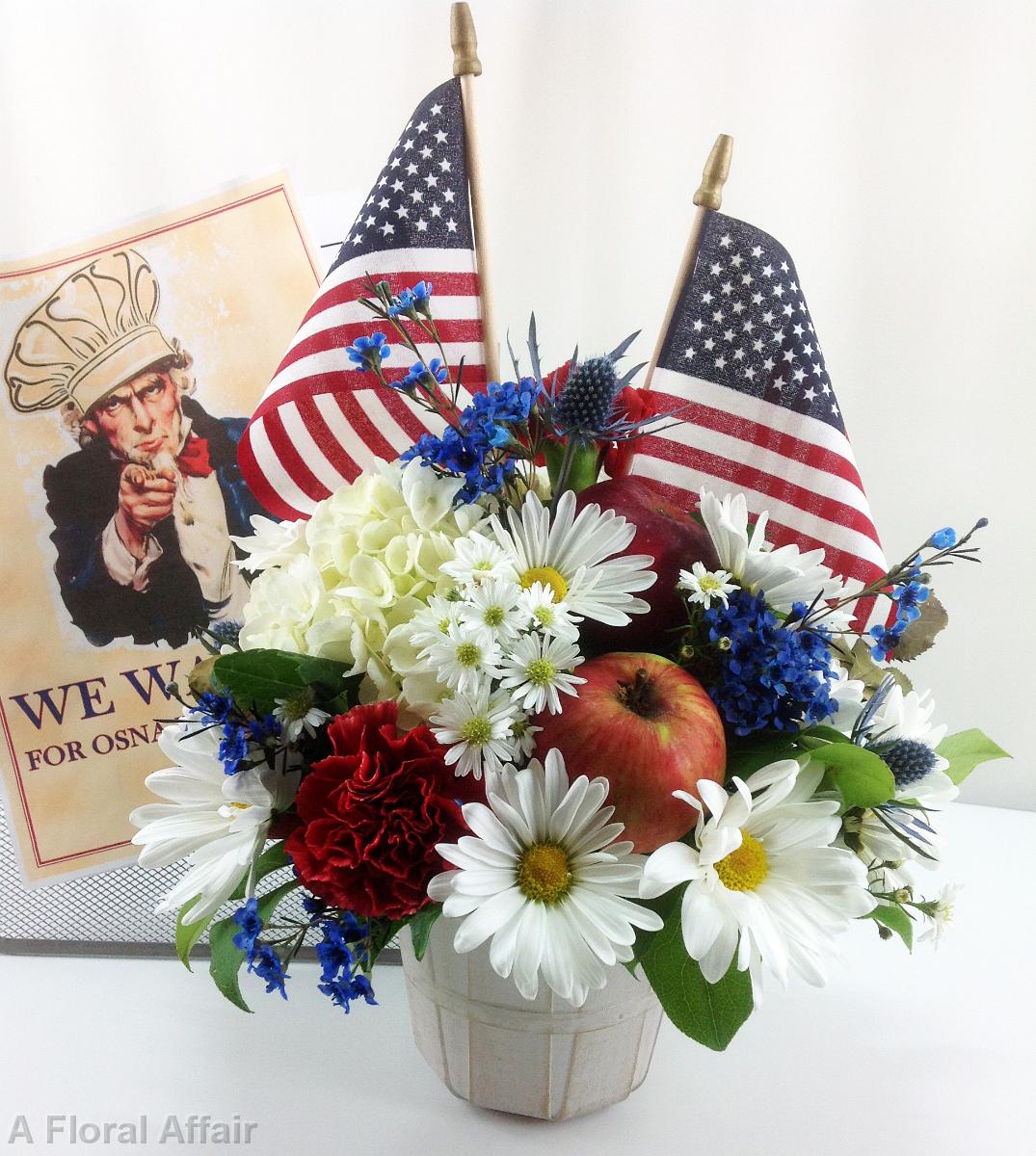 HD1091-Patriotic Centerpiece