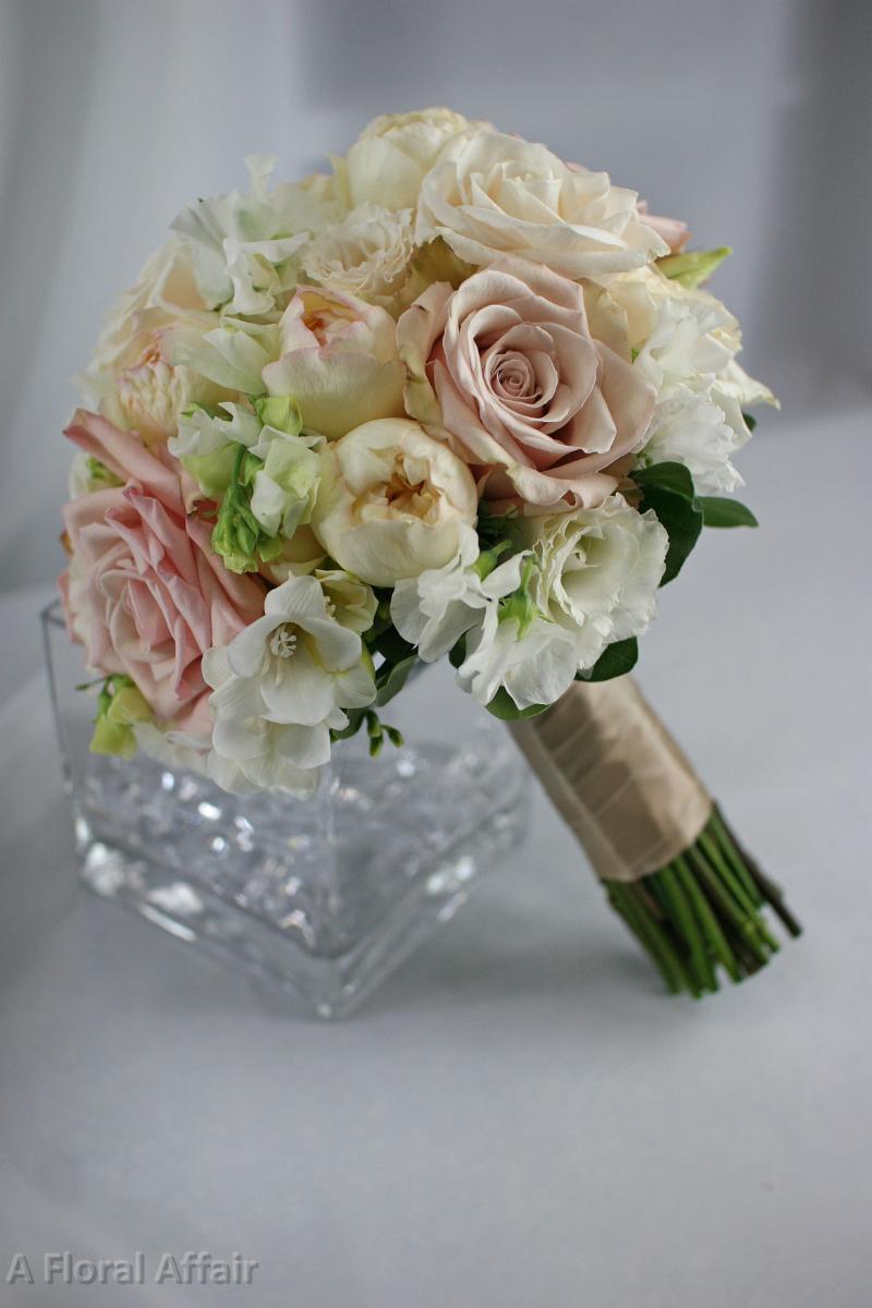 BB0509-Pale Pink Vintage Bride's Bouquet