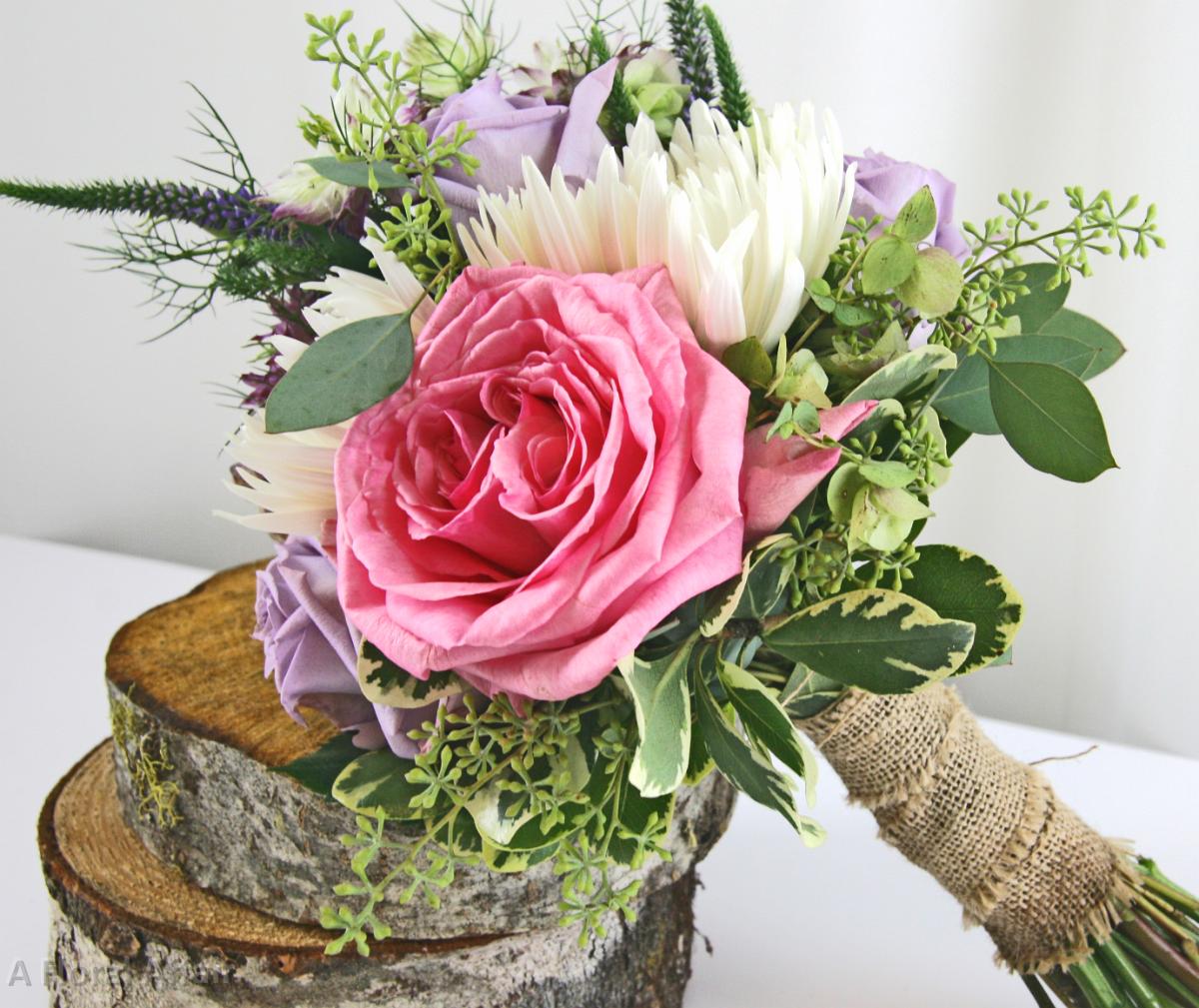 BB0873-Natural Hand Tied Bouquet