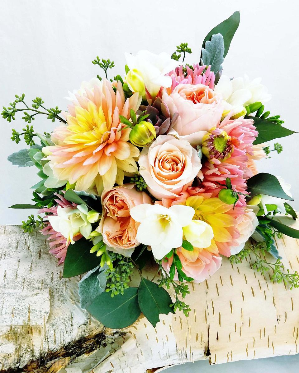 BB1257-Petal Pink, Bellini and Coral Wedding Flowers
