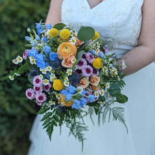 BB1658-Wild About You Bridal Bouquet
