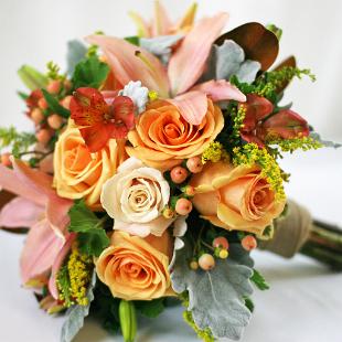 BB0728A-Apricot and  Peach Brides Bouquet