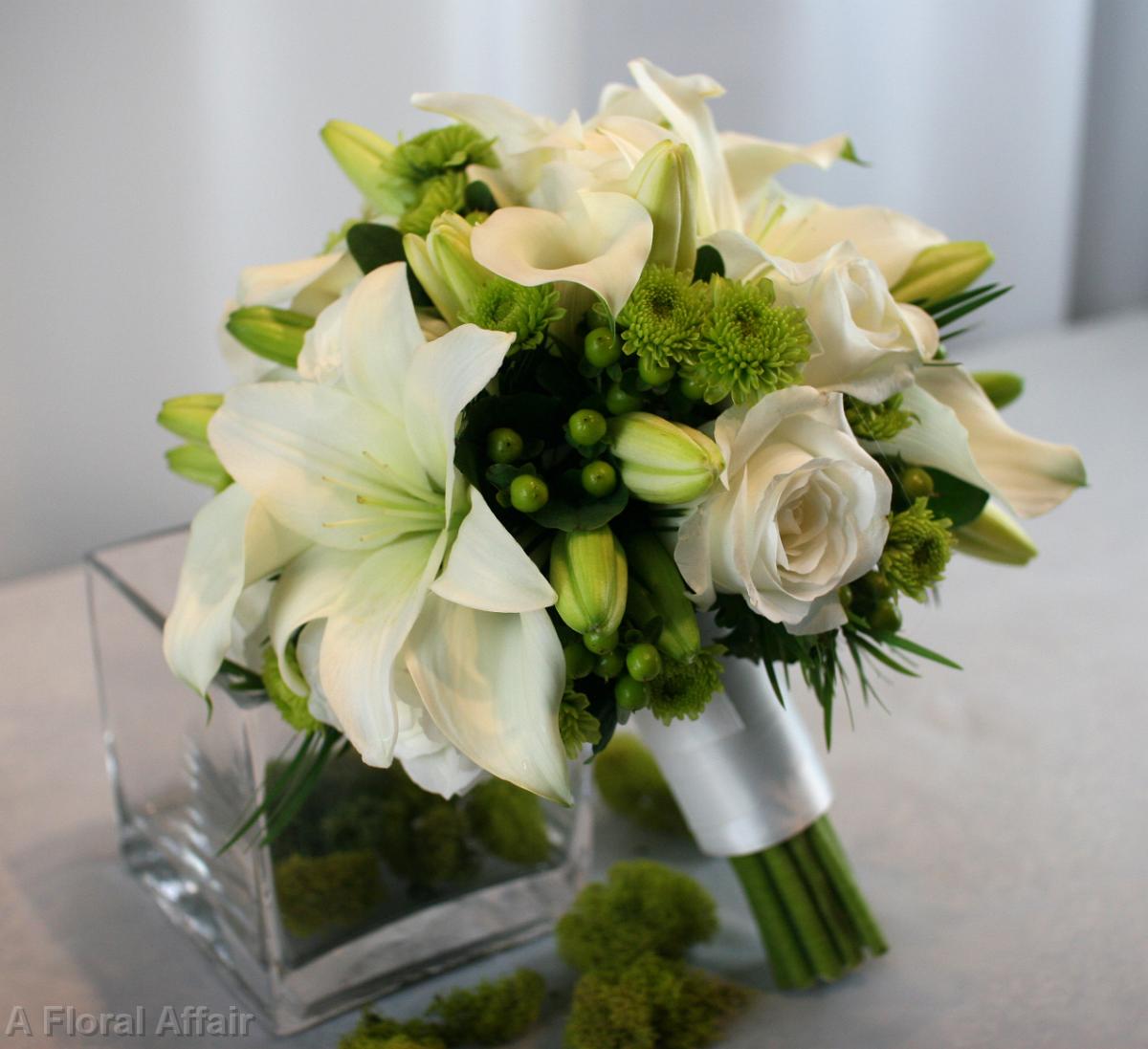 BB0521-Contemporary Green and White Bridal Bouquet