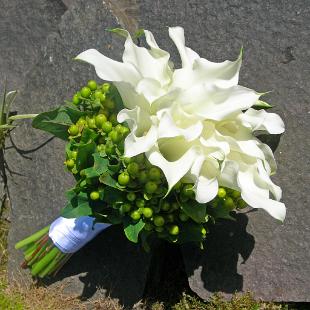 BB0192-White Mini Calla Lily and Green Hypericum Berry Bouquet