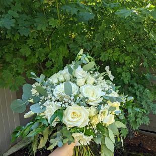 BB1676- White and Green Brides Bouquet edited-1