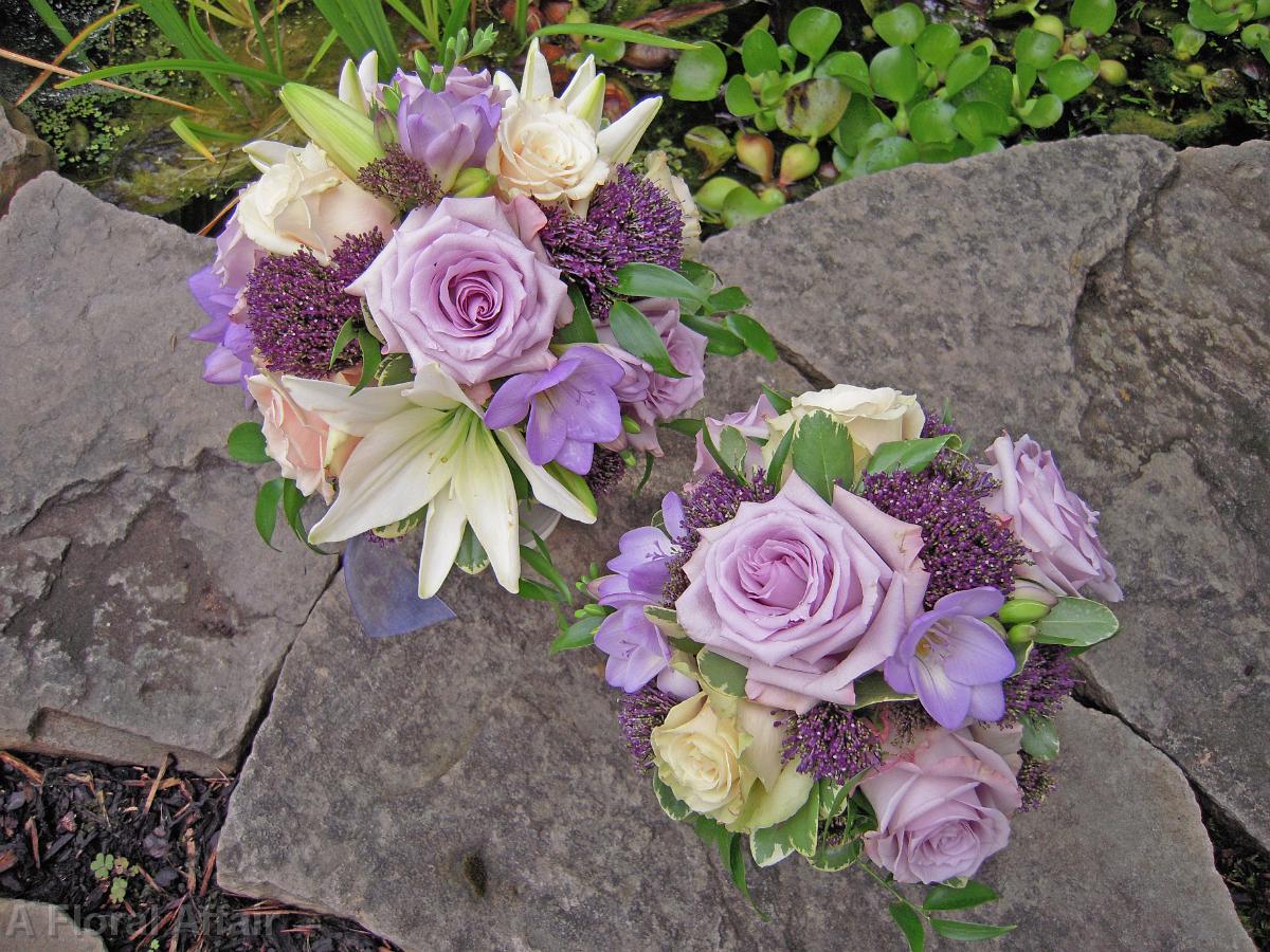 BB0359-Pale Purple Rose and Lily Bouquets