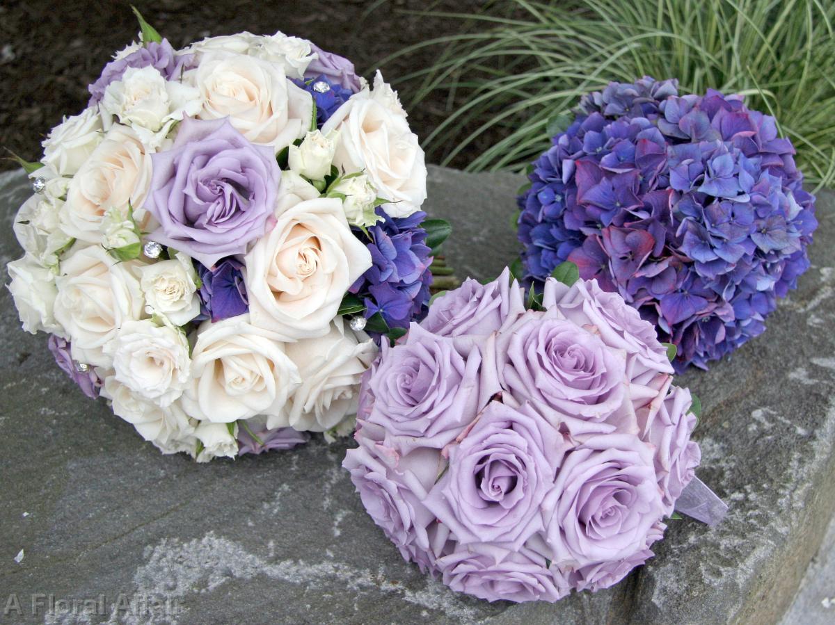 BB0585-Vintage Ivory and Lavender Rose Bouquets