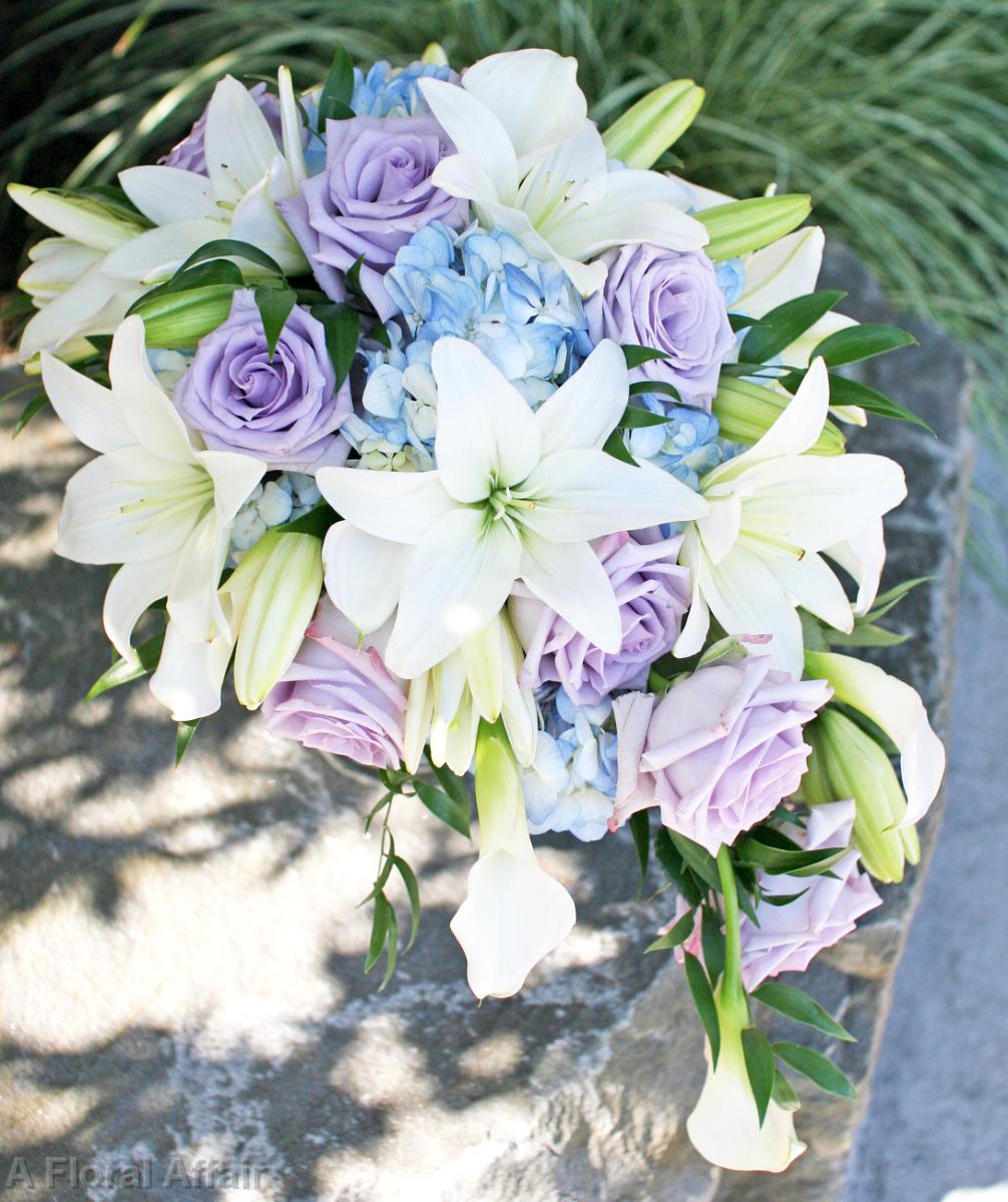 BB0595-White Lily and Lavender Rose Cascade