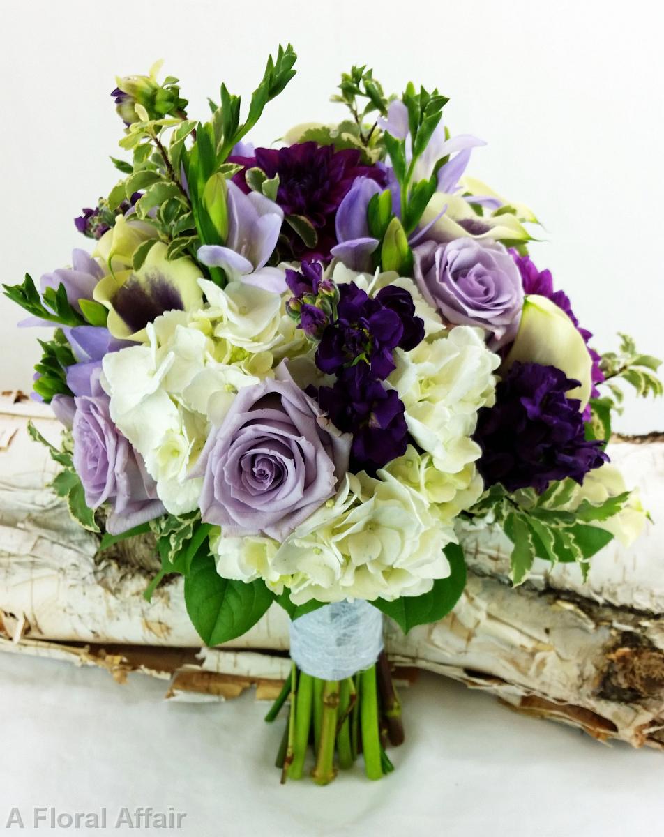 BB1153A-Gardem Romantic Purple and White Wedding Bouquet