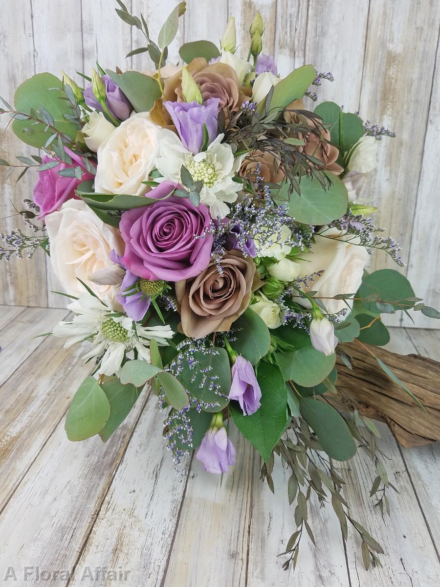 BB1422-Dusty Lavender Brides Bouquet