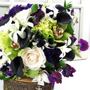 BB0808A-Modern Romantic Garden Bouquet