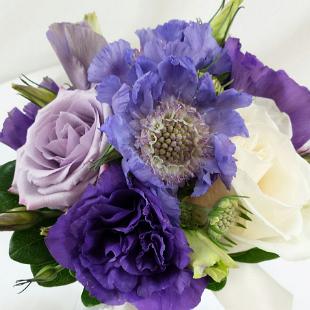 BB0977-Shades of Purple Bridal Bouquet