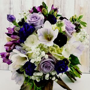 BB1341-Elegant, Romantic Amethyst and Lavender Brides Bouquet